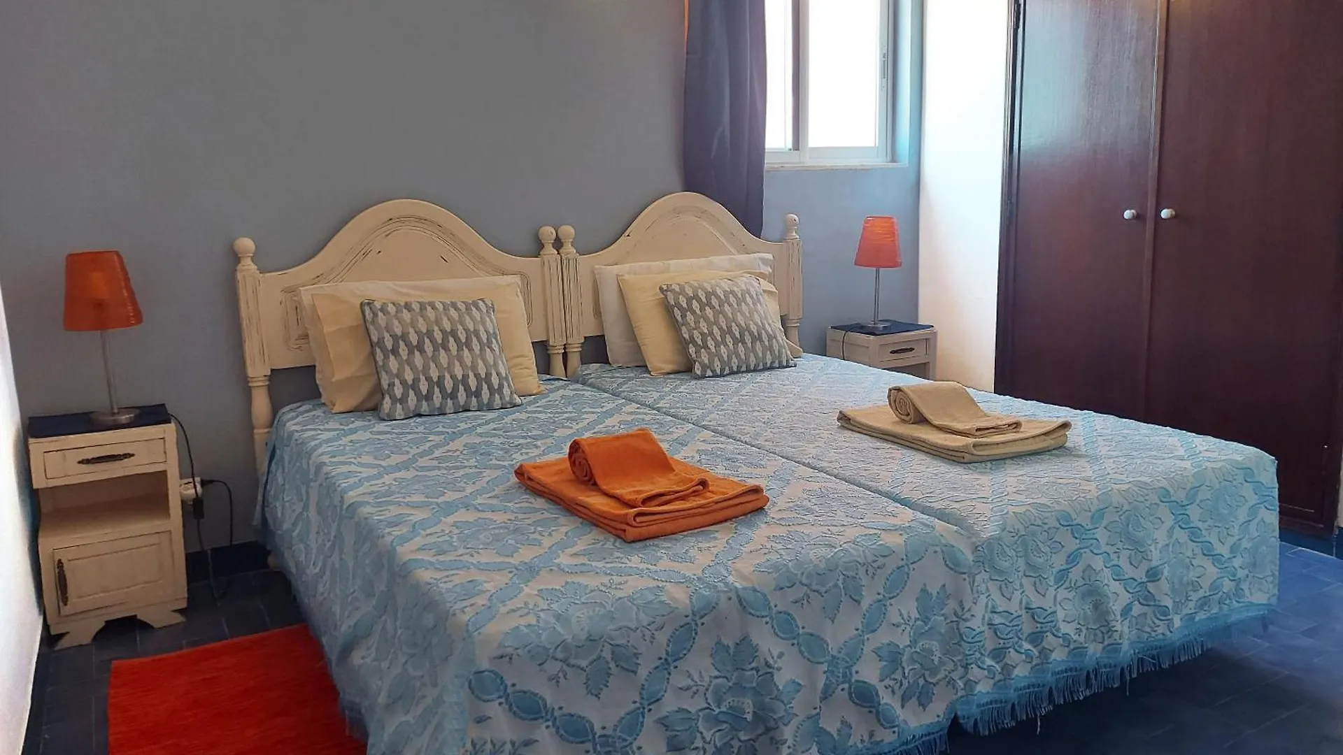 Vivenda Os Silvas Hotel Odiáxere Casa de hóspedes